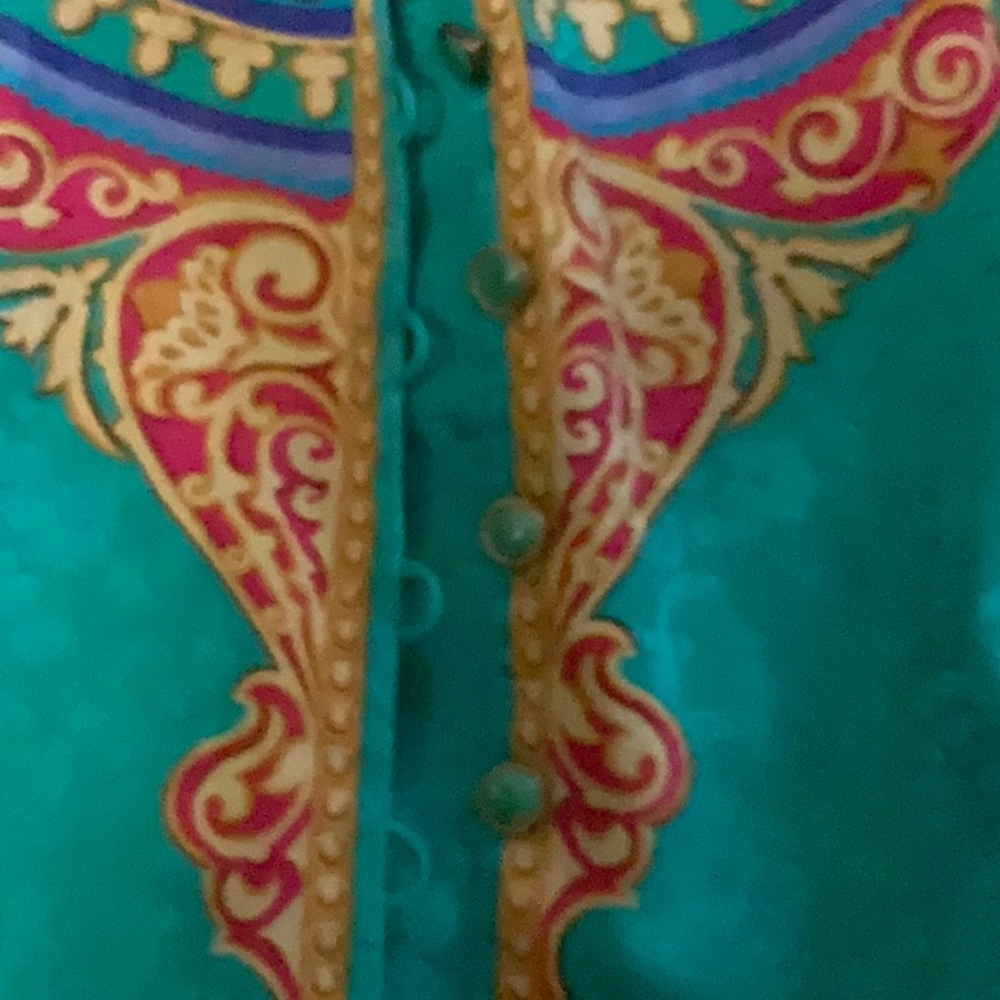 Adriana Papell, Silk Jacket , size 16, 20’X 21.5.’ - Picture 4 of 6